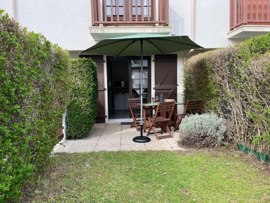 Apartamento Le Refuge Marin Courseulles-sur-Mer Exterior foto