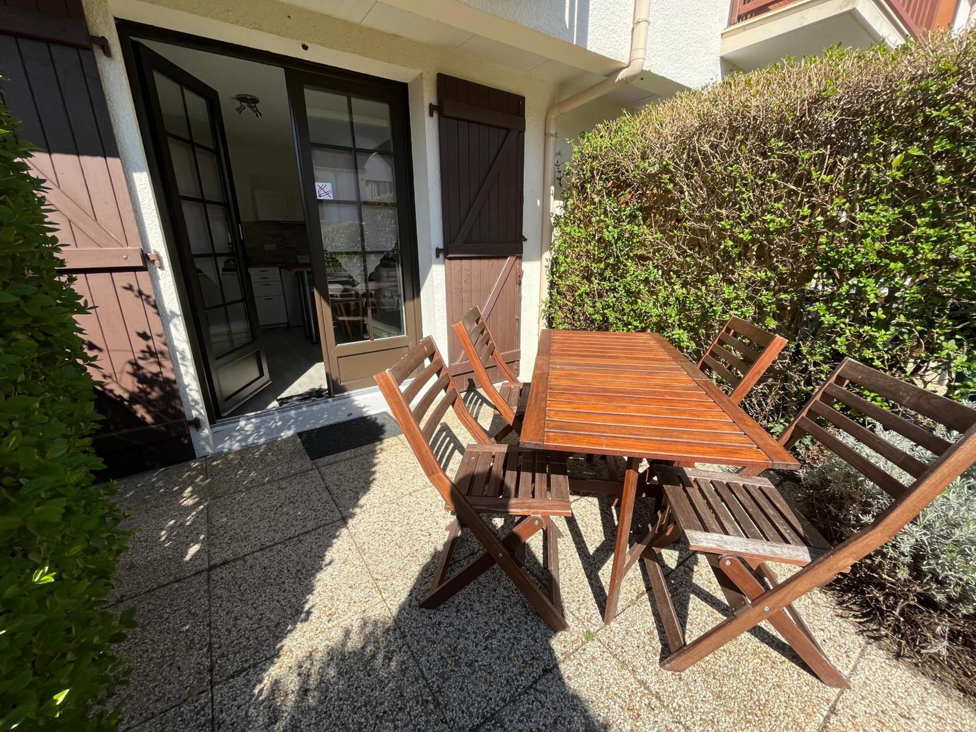 Apartamento Le Refuge Marin Courseulles-sur-Mer Exterior foto